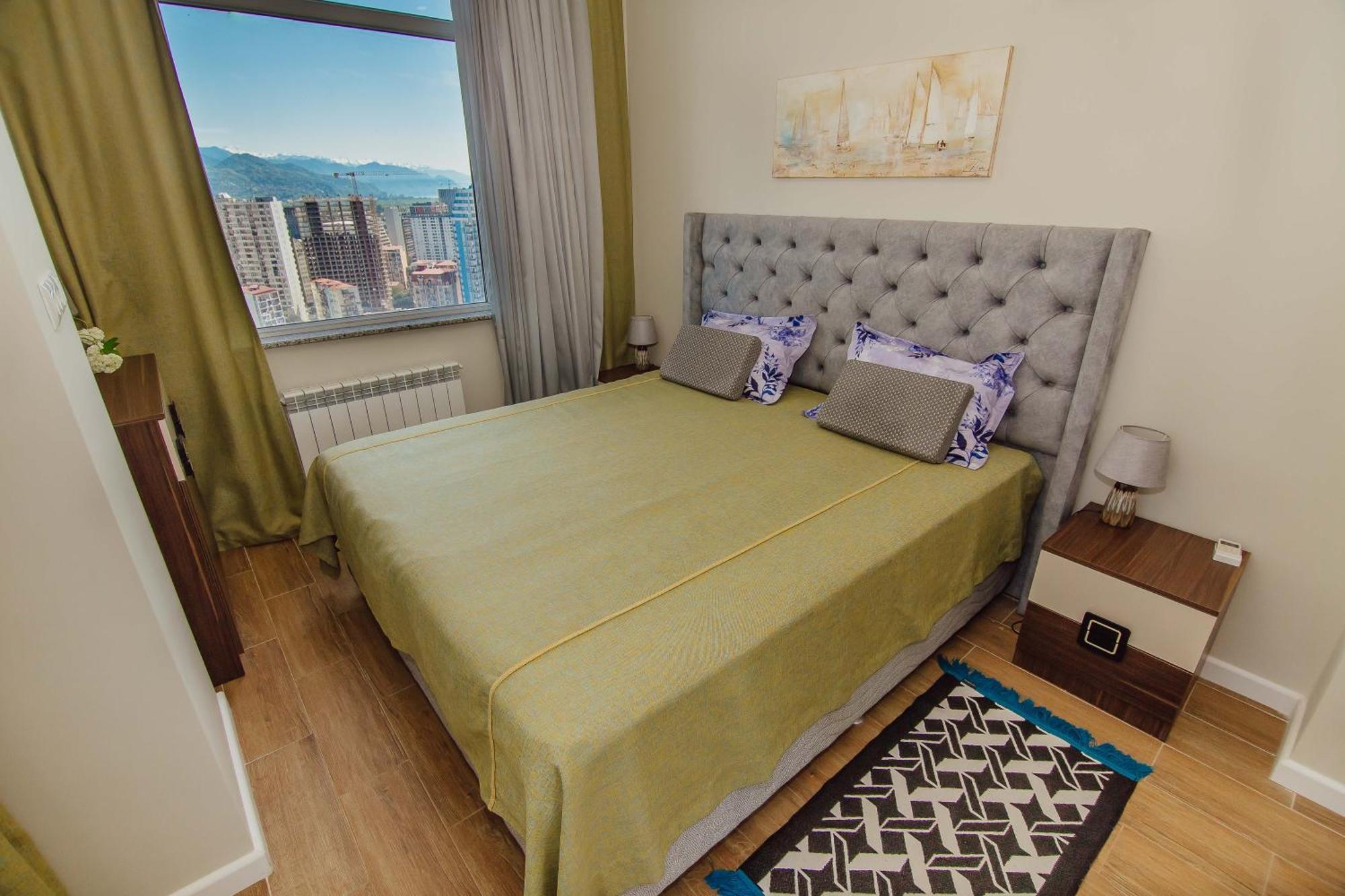 Happy Apartments Батуми Екстериор снимка
