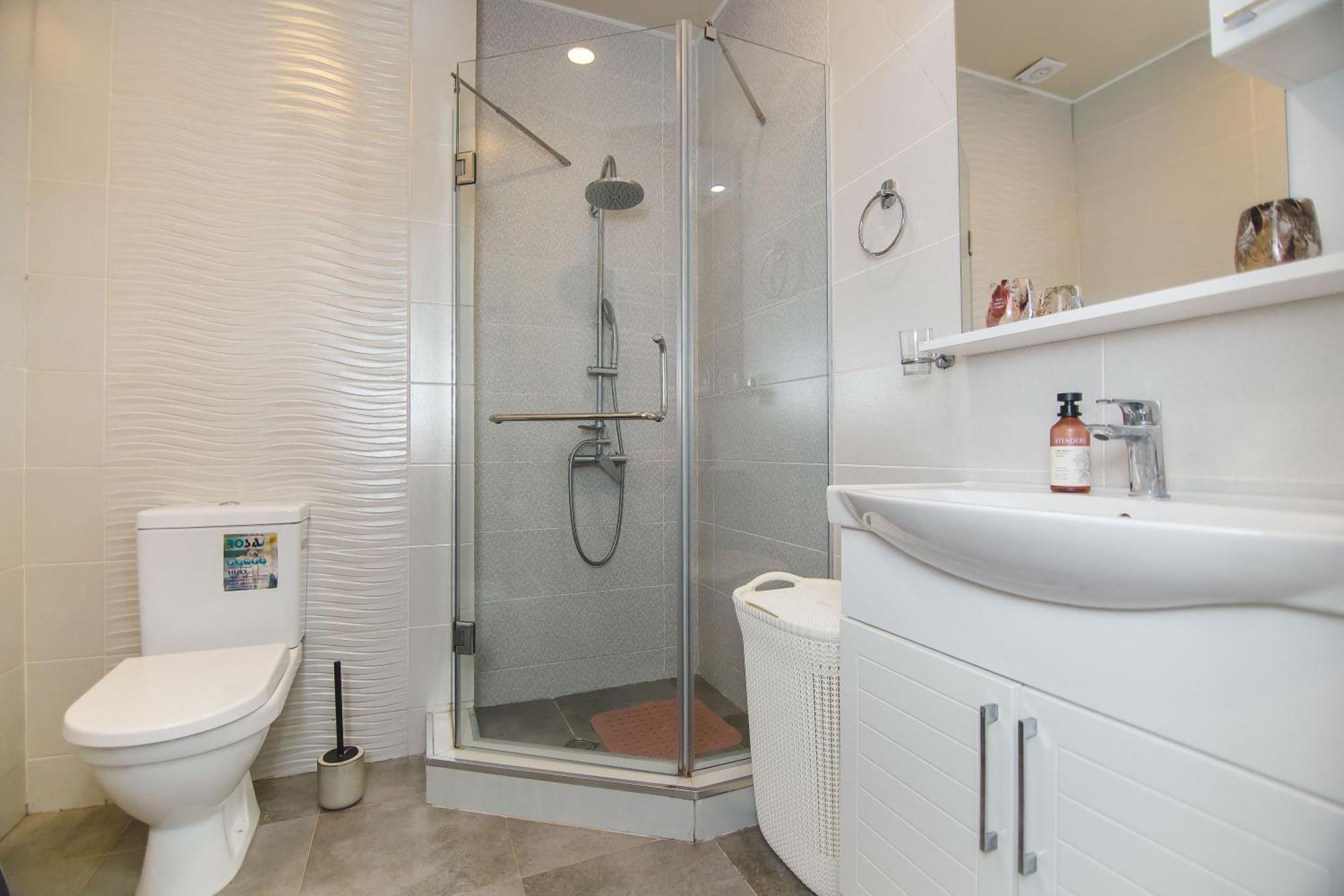Happy Apartments Батуми Екстериор снимка