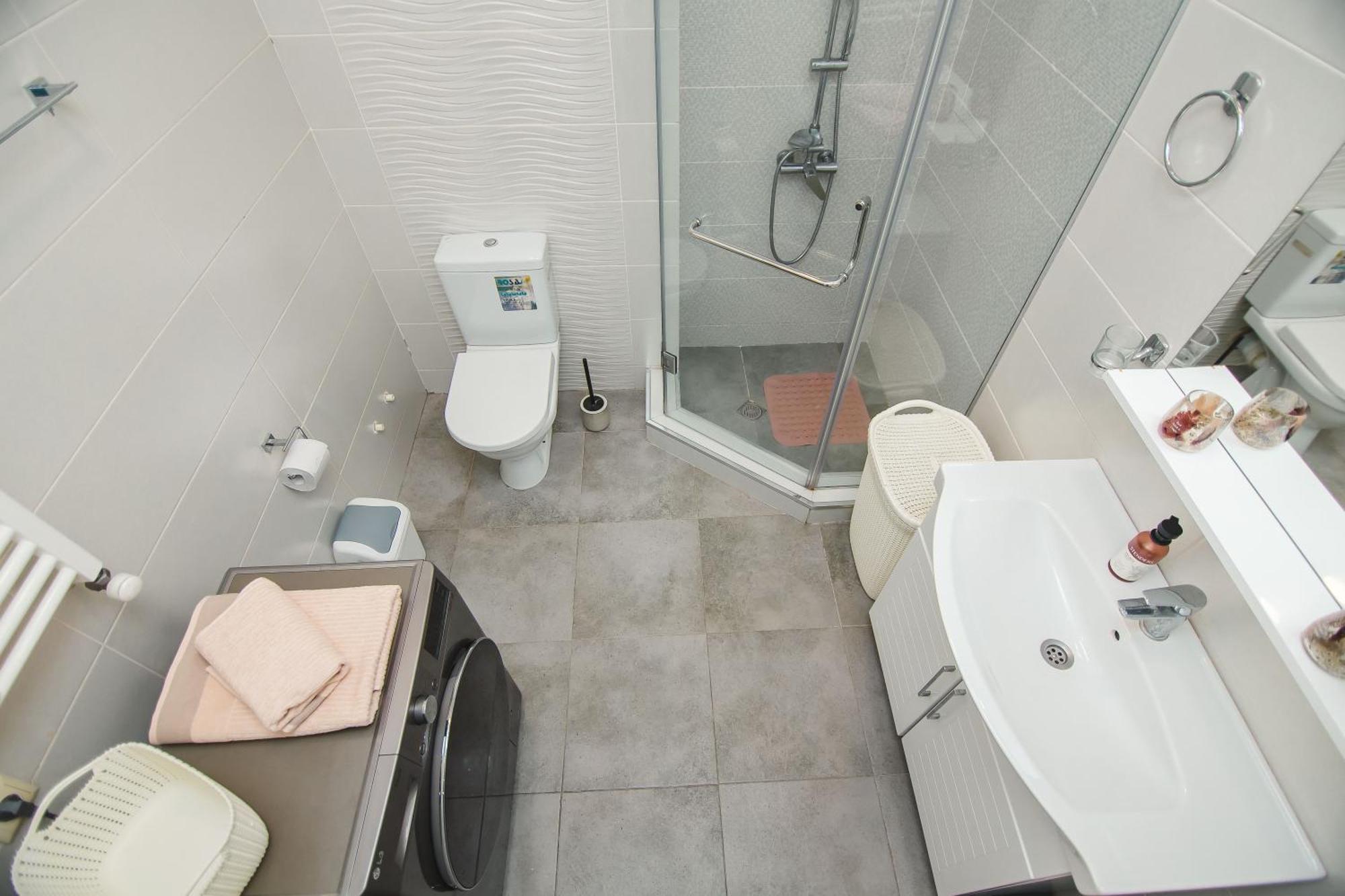 Happy Apartments Батуми Екстериор снимка